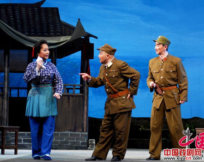 广西使古典现代京剧重新出现在八桂舞台上